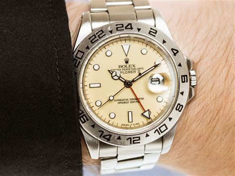 explorer 2 cream dial